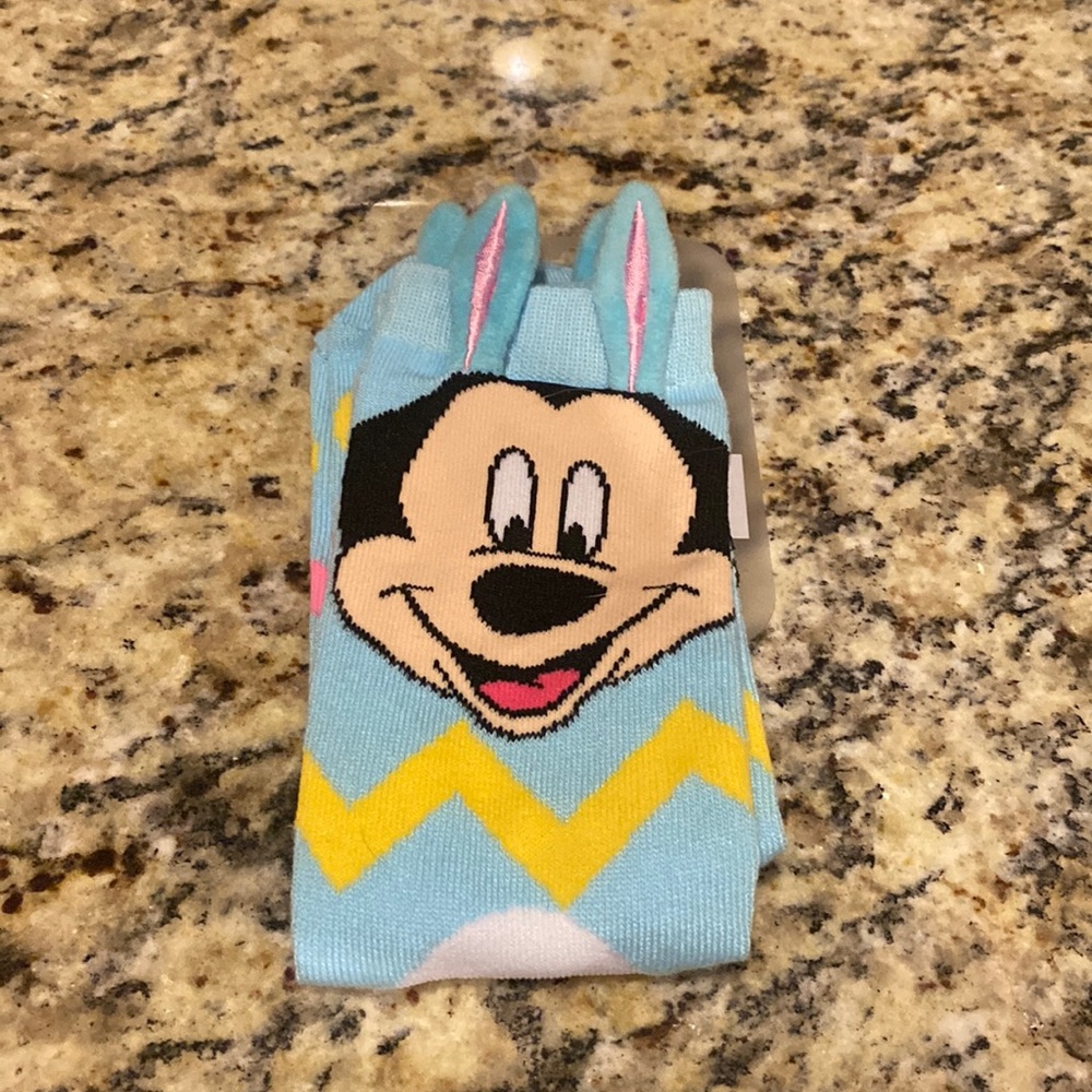 New with tags Mickey Easter socks